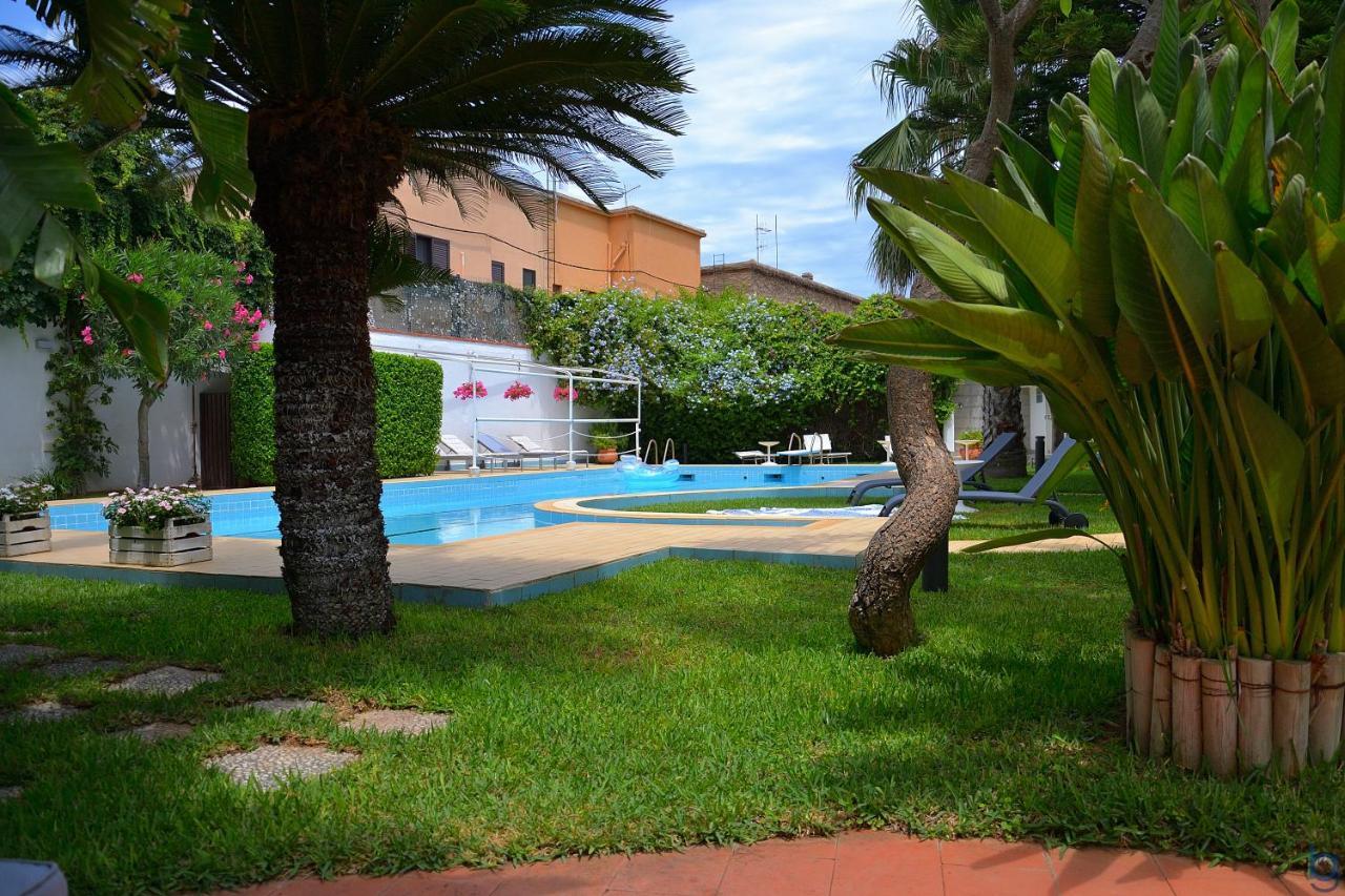 B&B Mondello Resort מראה חיצוני תמונה