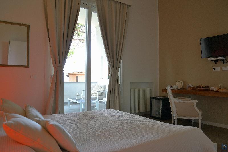 B&B Mondello Resort מראה חיצוני תמונה